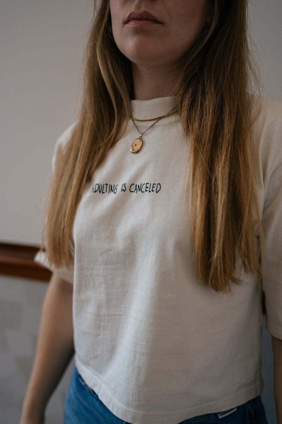 T-Shirt Cropped "ADULTING IS CANCELED" - LATE 'N' LAZY -